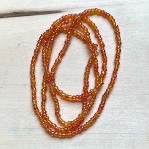 HANDMADE GLASS NECKLACE | Vintage Glass Bead Readymade Necklace in Glimmer